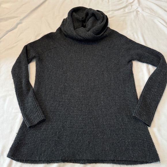 Vince XS Gray Ribbed Cowl Neck Sweater ~ Wool Alpaca Relaxed Fit Minimalist - Picture 1 of 8